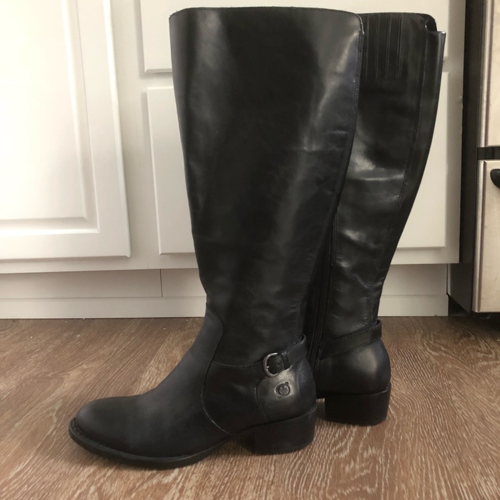 Born wide calf tall black boots worn once